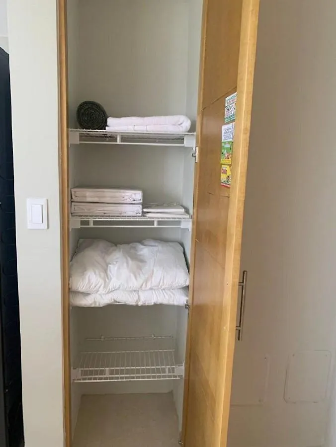 Bello Apartamento En Evaristo Morales, 1 Br Santo Domingo Apartmán